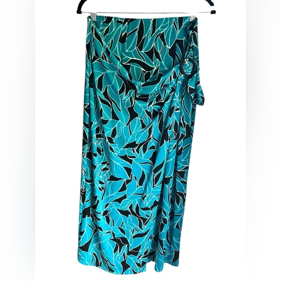 Chico's Blue and Black Midi Skirt with Botanical Design - Picture 1 of 5